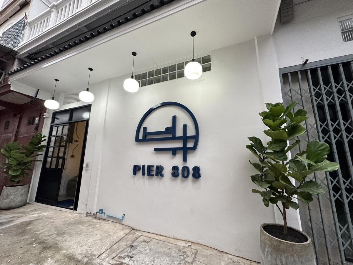 Pier 808 Hostel Bangkok Ngoại thất bức ảnh