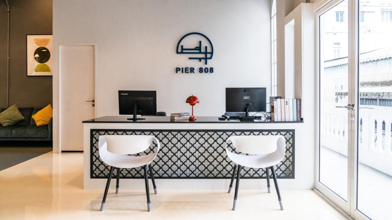 Pier 808 Hostel Bangkok Ngoại thất bức ảnh