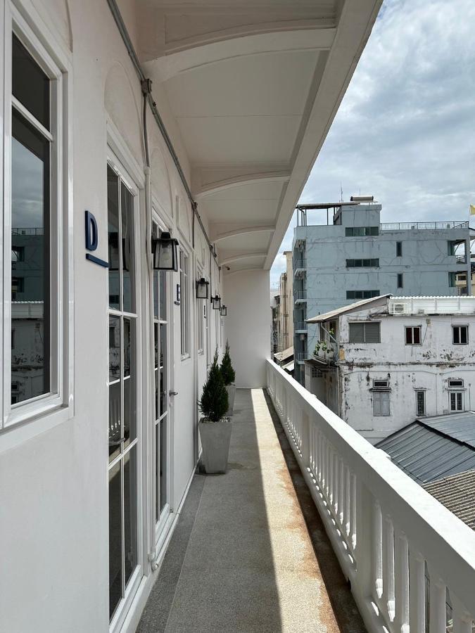Pier 808 Hostel Bangkok Ngoại thất bức ảnh