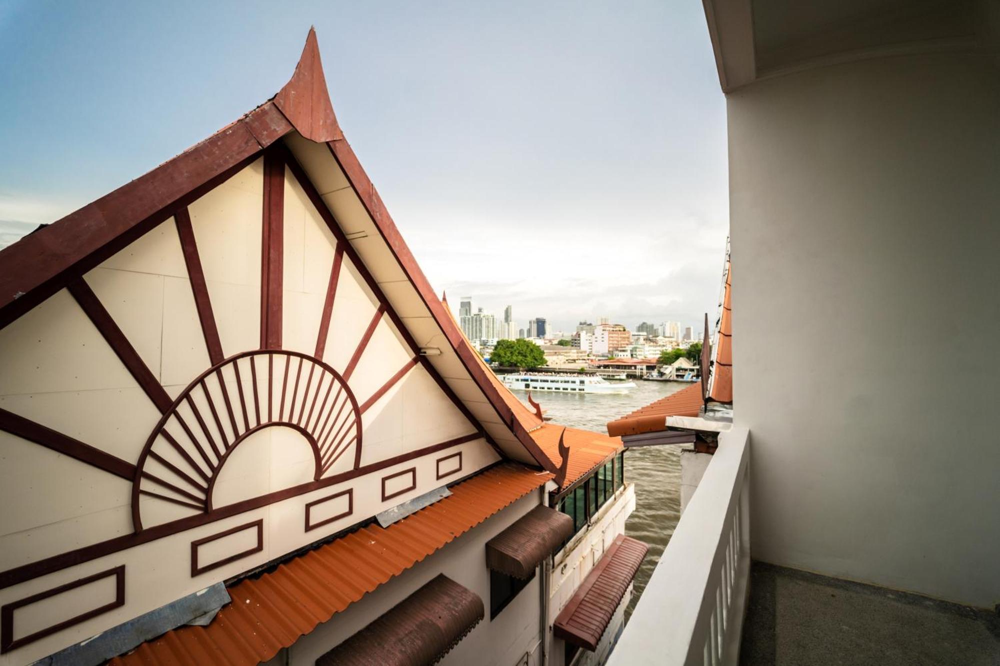 Pier 808 Hostel Bangkok Ngoại thất bức ảnh